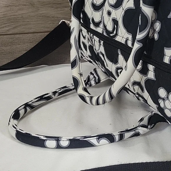 Vera Bradley Day & Night Black & White Quilted Floral Travel Tote Bag - Picture 5 of 12